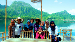 Liburan ke Pantai Ora, Maluku - Paket liburan ke Pantai Ora